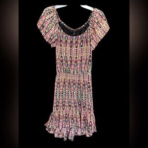 Multicolor dress new with tags! Size small Juniors; HeartSoul
